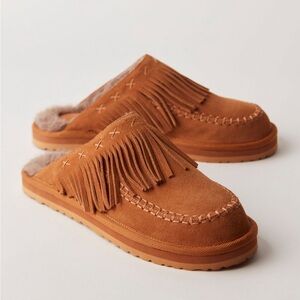 Free People Fallon Fringe Mule in Toffee Suede Size 8 NEW